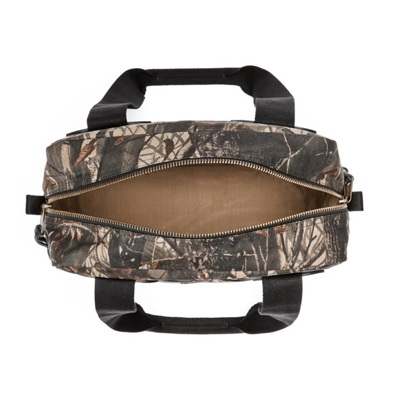 Filson Zipper tote camo print rare - Picture 3 of 6